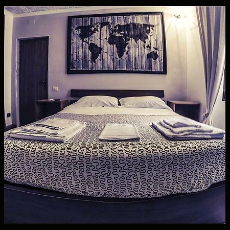 Apartament Alloggio Turistico All'Acquedotto Rzym Zewnętrze zdjęcie